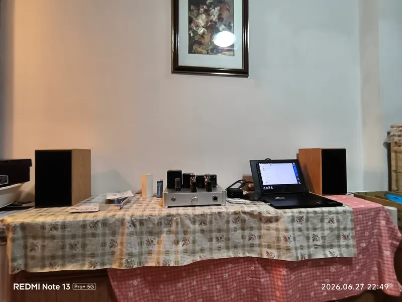 第二台也順利渡過調校期！這是專為台北租屋處廖先生空間量身打造、完美解決空間痛點的完全體開機照。
